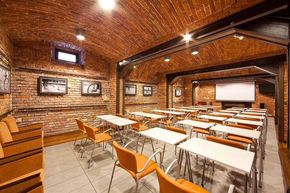 Atelier Aparthotel By Artery Hotels Cracovie Extérieur photo